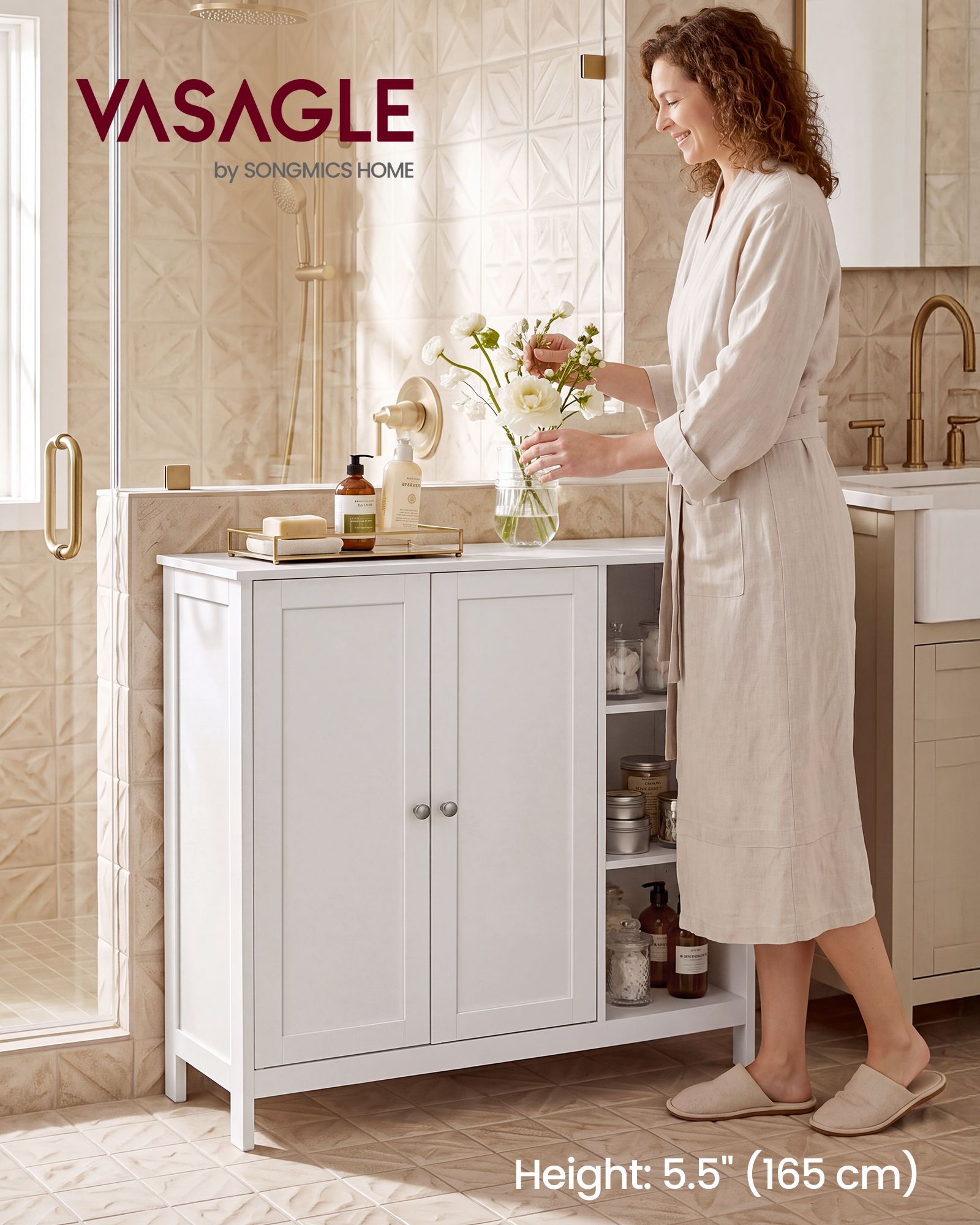 Cloud white bathroom cabinet with doors and shelves Cloud white bathroom cabinet with doors and shelves
