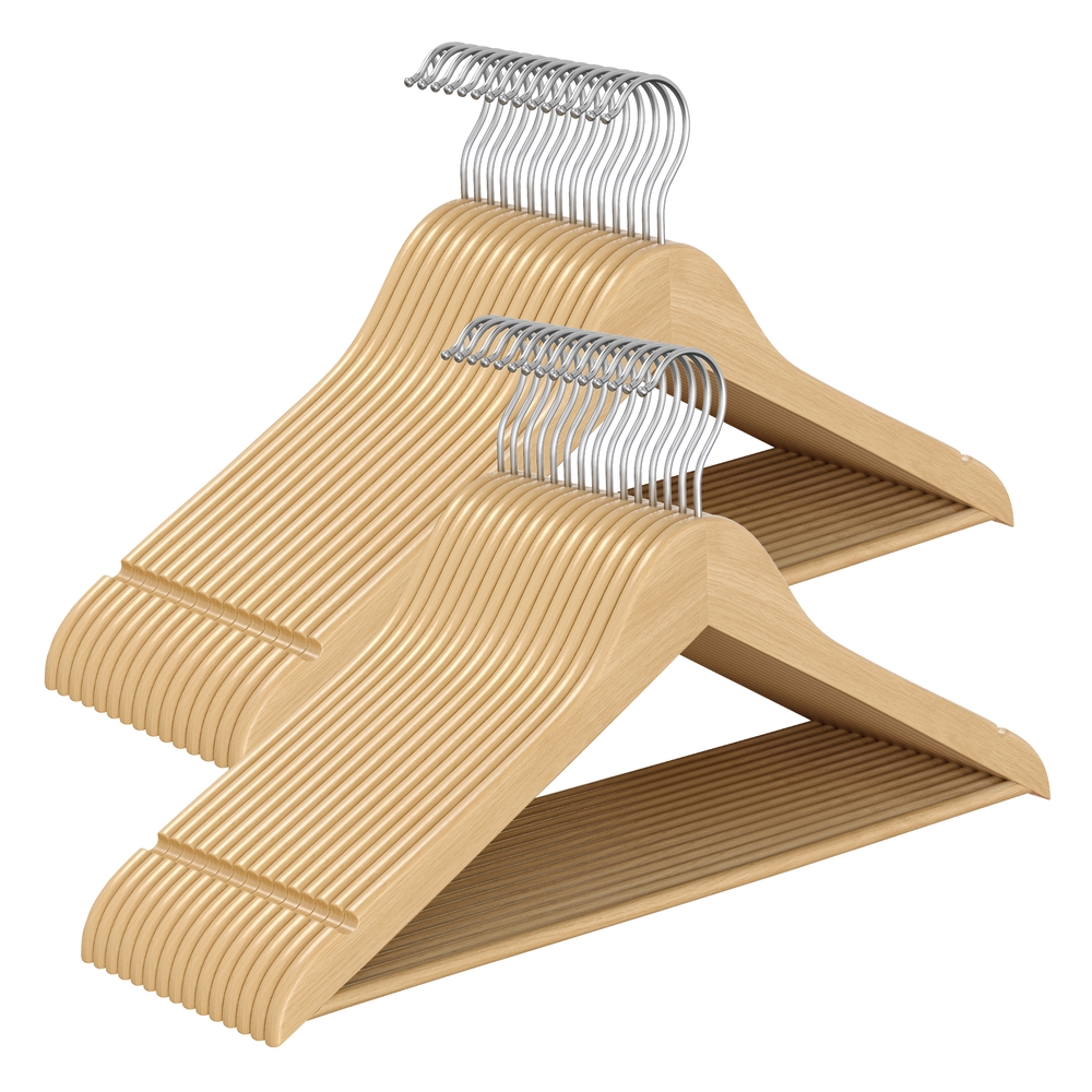 Wooden Hangers Pack of 30 Pants Bar 360° Swivel Hooks Natural Beige Wooden Hangers Pack of 30 Pants Bar 360° Swivel Hooks Natural Beige